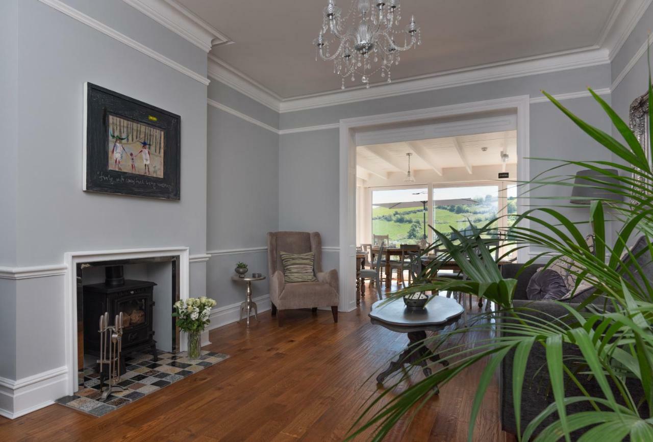 Bed and Breakfast The Dartmouth Boutique B &B Экстерьер фото